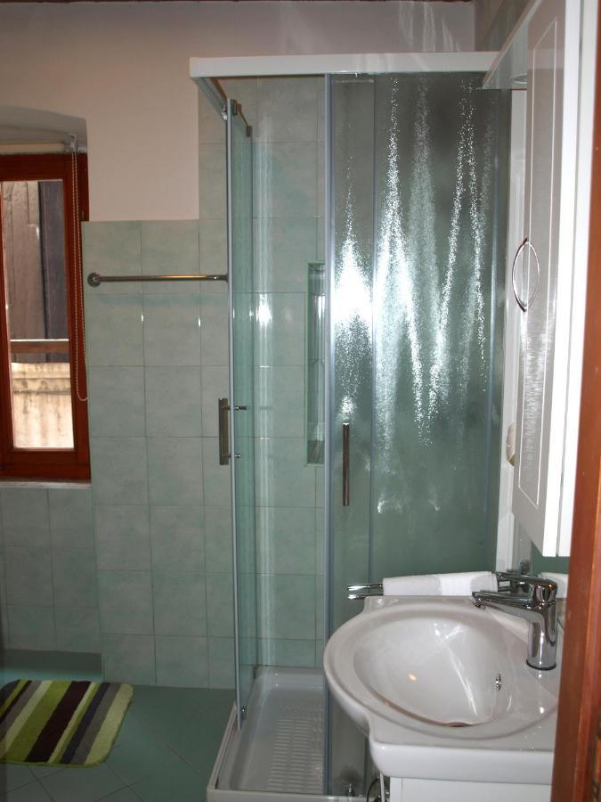 Apartment 52 *