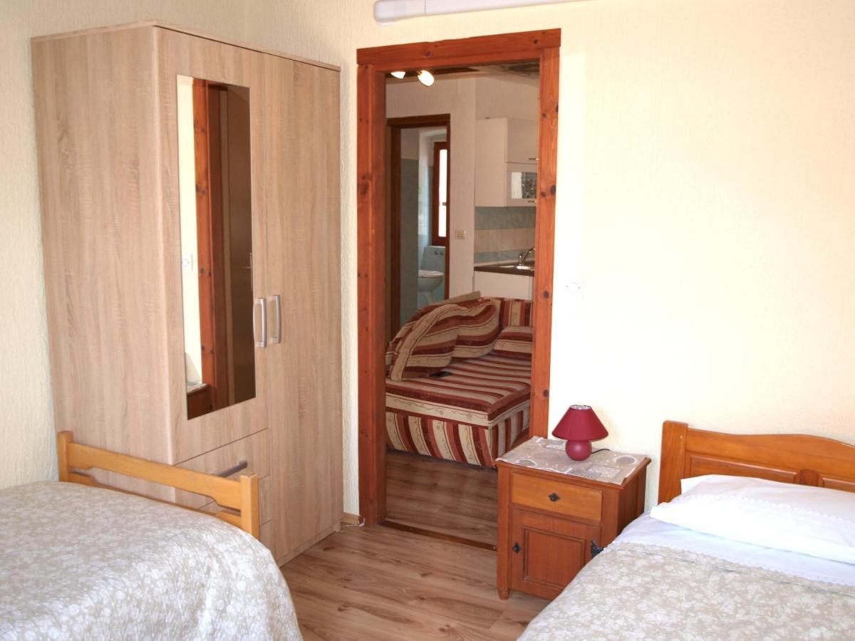52 Apartament *